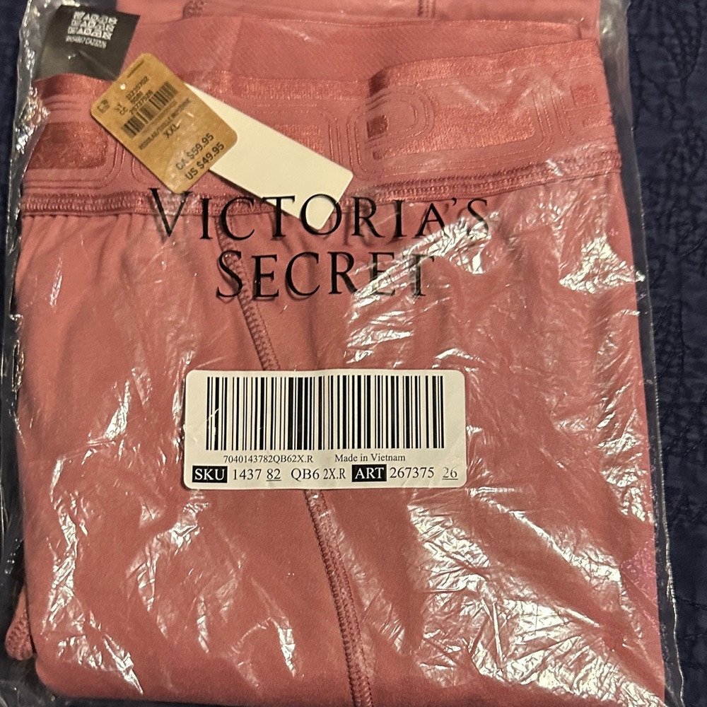 Pink VS - Picture 1 of 2